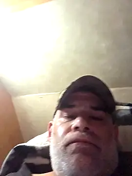 Snapshot of DeeBestEver chatting on February 12, 2026, 4:29 pm DeeBestEver online show from February 12, 2026, 4:29 pm