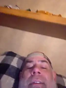 Snapshot of DeeBestEver chatting on March 11, 2026, 1:10 am DeeBestEver online show from March 11, 2026, 1:10 am