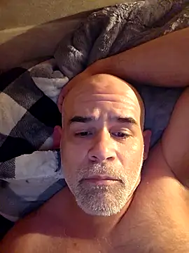 DeeBestEver online show from November 20, 2025, 1:56 pm