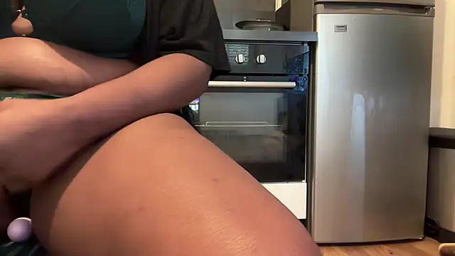 Snapshot of nanaisbackk chatting on October 2, 2025, 8:07 am nanaisbackk online show from October 2, 2025, 8:07 am