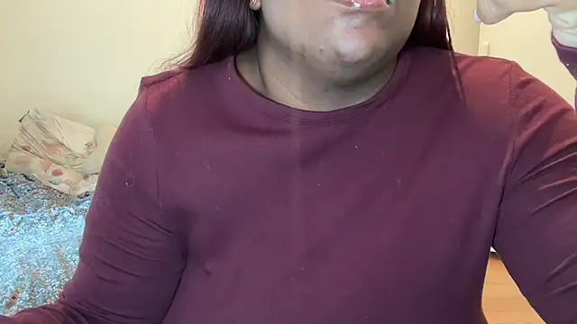 nanaisbackk online show from February 10, 2026, 10:58 am