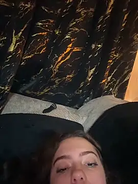 Victoria6989 online show from March 1, 2026, 11:38 pm