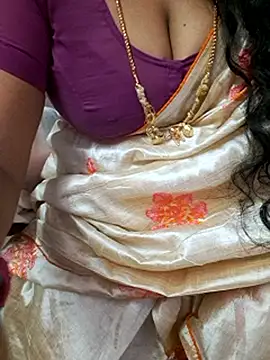 Tamil Ammani online show from October 30, 2025, 9:01 pm