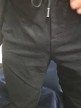 chougegg0214 online show from November 19, 2025, 1:38 am