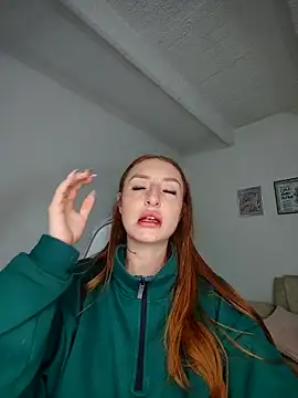 Snapshot of Bennuluspeach_ chatting on October 26, 2025, 5:30 am Bennuluspeach online show from October 26, 2025, 5:30 am