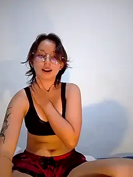 Klaret Toy online show from March 2, 2026, 8:38 pm