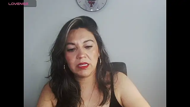 Snapshot of XxAntonellaxxx chatting on October 20, 2025, 4:29 pm XxAntonellaxxx online show from October 20, 2025, 4:29 pm