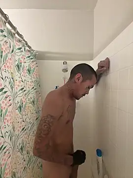 Loadedeggs online show from October 2, 2025, 1:42 am