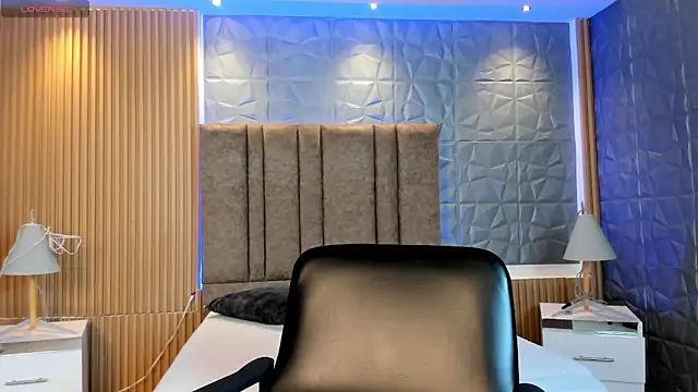 Snapshot of luciana_jones_ chatting on October 6, 2025, 7:47 pm luciana jones online show from October 6, 2025, 7:47 pm