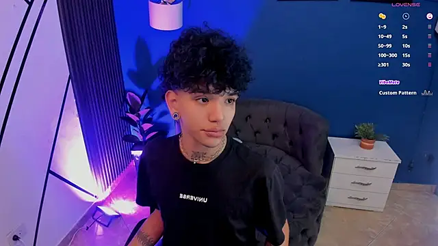 todoroki g online show from November 14, 2025, 11:47 am