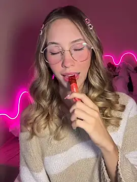 fanyabbey online show from April 16, 2026, 2:01 am