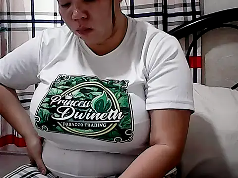 HornyPussie69 online show from April 19, 2026, 12:22 am