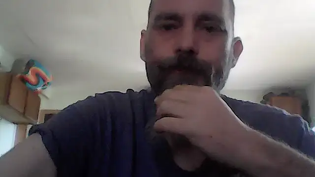 crazyheratic8 online show from March 21, 2026, 3:49 pm