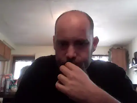 crazyheratic8 online show from March 15, 2026, 8:49 pm