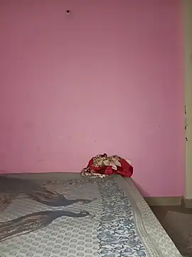 Snapshot of Kitty_18teen chatting on November 8, 2025, 11:36 am Kitty 18teen online show from November 8, 2025, 11:36 am