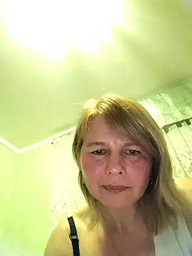 Masha412111 online show from November 13, 2025, 9:19 pm