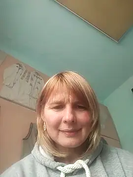 Masha412111 online show from November 21, 2025, 10:25 am