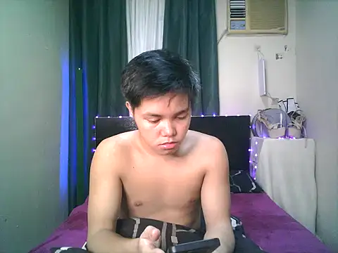 hot babyboy26 online show from October 11, 2025, 12:28 pm