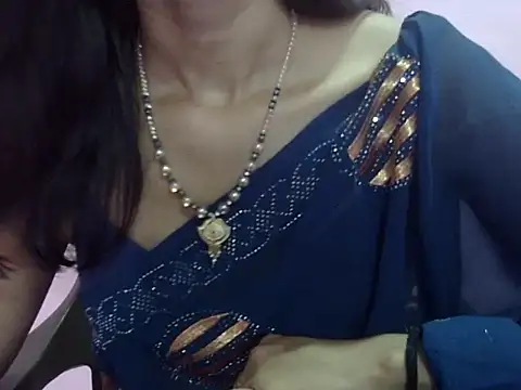 Laila Cute online show from May 9, 2026, 4:16 am