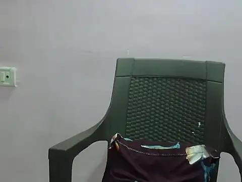 Laila Cute online show from June 14, 2026, 3:24 pm