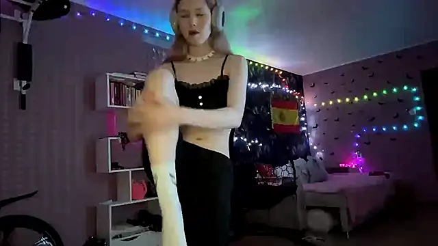 Snapshot of Jerrieberry chatting on November 23, 2025, 2:16 pm Jerrieberry online show from November 23, 2025, 2:16 pm