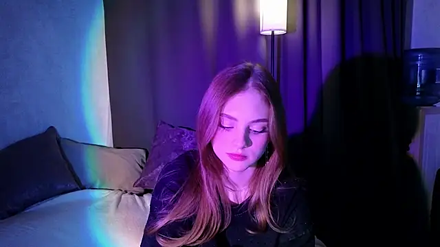 Snapshot of midnightMaya chatting on October 15, 2025, 7:22 pm midnightMaya online show from October 15, 2025, 7:22 pm