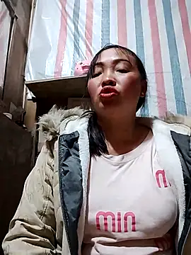 Minkine022 online show from February 7, 2026, 11:18 am