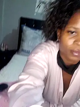 Snapshot of Jessy_B69 chatting on October 17, 2025, 11:34 am Jessy B69 online show from October 17, 2025, 11:34 am