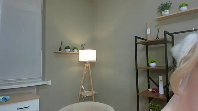 PocketDollX online show from March 11, 2026, 3:06 pm