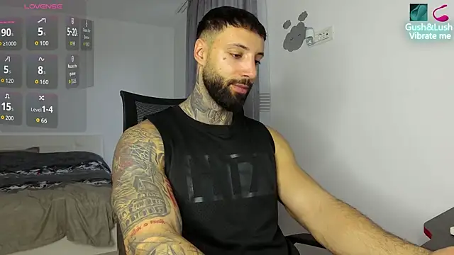 Snapshot of MasculineGuy99 chatting on December 3, 2025, 8:03 am MasculineGuy99 online show from December 3, 2025, 8:03 am