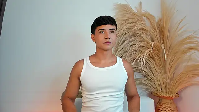 Thiago Connor21 online show from January 13, 2026, 6:56 pm