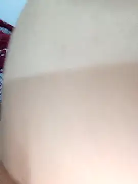 Miss-Queen online show from December 14, 2025, 8:09 am