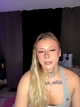 Snapshot of Kimberly-sweety chatting on November 1, 2025, 6:24 pm Kimberly-sweety online show from November 1, 2025, 6:24 pm