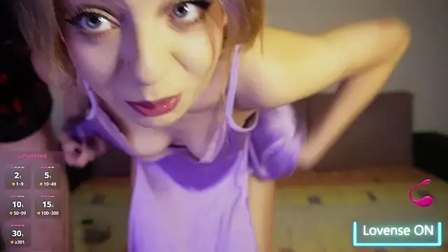 Snapshot of Dahliacruzz chatting on November 7, 2025, 5:39 pm Dahliacruzz online show from November 7, 2025, 5:39 pm