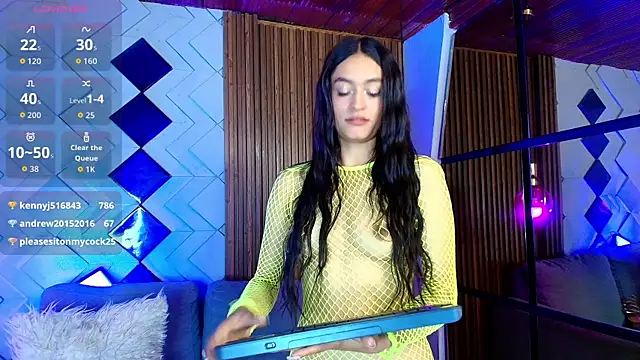 Snapshot of Matti_sofia_ chatting on October 16, 2025, 7:11 pm Matti sofia online show from October 16, 2025, 7:11 pm