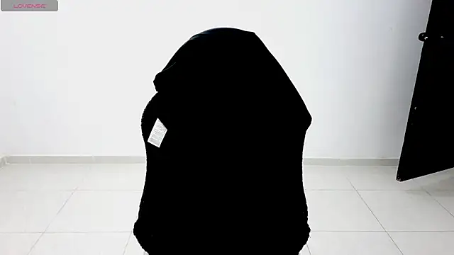 Im david02 online show from April 20, 2026, 2:07 pm