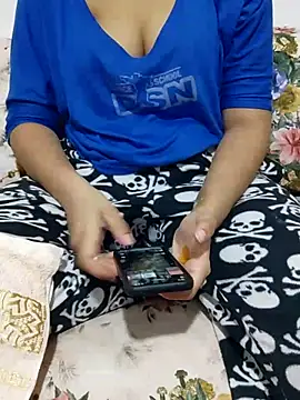 Rihame07 online show from November 10, 2025, 8:41 am