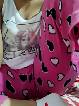 Rihame07 online show from November 15, 2025, 9:52 pm