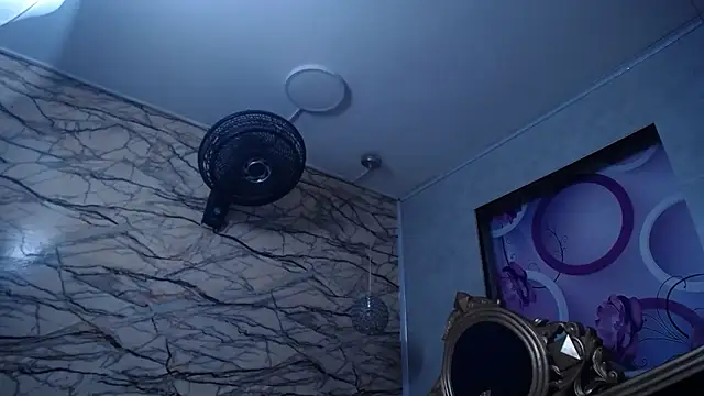 Snapshot of kimberly_candy chatting on November 7, 2025, 7:29 pm kimberly candy online show from November 7, 2025, 7:29 pm