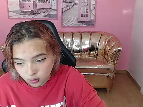 Snapshot of mia_foster_t chatting on October 16, 2025, 12:57 pm mia foster t online show from October 16, 2025, 12:57 pm