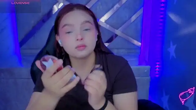 Snapshot of mia_foster_t chatting on June 6, 2026, 1:16 pm mia foster t online show from June 6, 2026, 1:16 pm