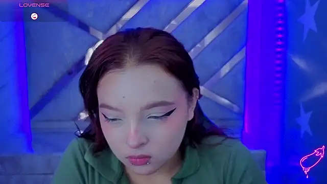 Snapshot of mia_foster_t chatting on June 4, 2026, 1:05 pm mia foster t online show from June 4, 2026, 1:05 pm