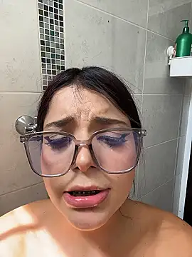 Snapshot of ArieliciousXXX chatting on January 5, 2026, 5:27 pm ArieliciousXXX online show from January 5, 2026, 5:27 pm