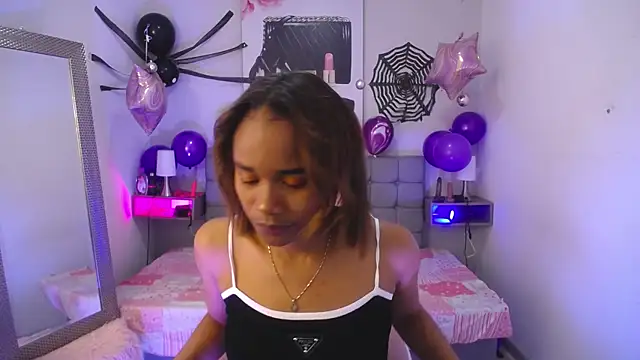 Snapshot of ingrid03_taffur chatting on October 23, 2025, 8:29 pm ingrid03 taffur online show from October 23, 2025, 8:29 pm