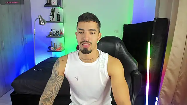 Snapshot of _Duriel chatting on July 17, 2026, 6:05 pm Duriel online show from July 17, 2026, 6:05 pm