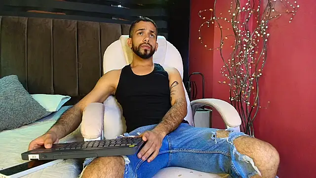 Lobo sex21 online show from October 25, 2025, 8:09 pm