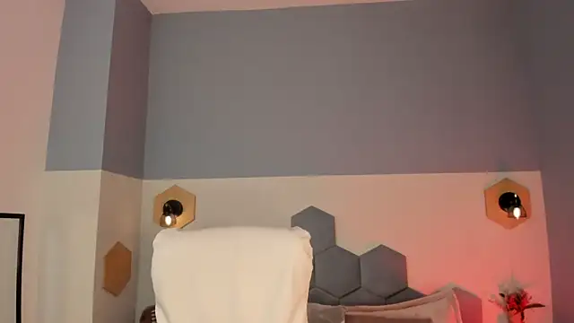 Vanelope evanss online show from January 18, 2026, 1:25 pm