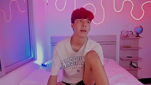 luccas ferreira online show from December 4, 2025, 6:18 pm