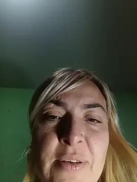 locosporsexo69 online show from October 3, 2025, 9:49 pm