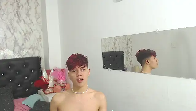 Snapshot of Patrick-Rios chatting on October 7, 2025, 8:10 pm Patrick-Rios online show from October 7, 2025, 8:10 pm